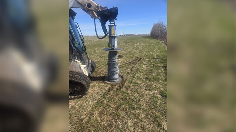 customer winding up old fences