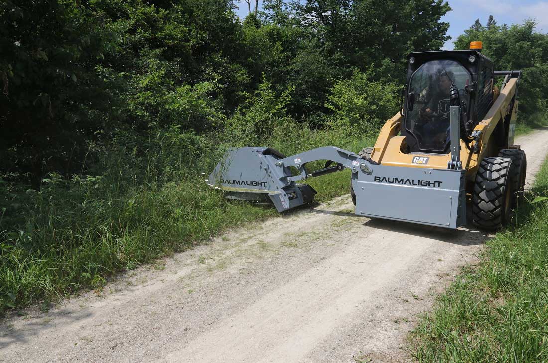 Débroussailleuse rotative pour chargeur compact