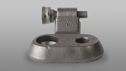 Hardened tooth holders Hardened tooth holders