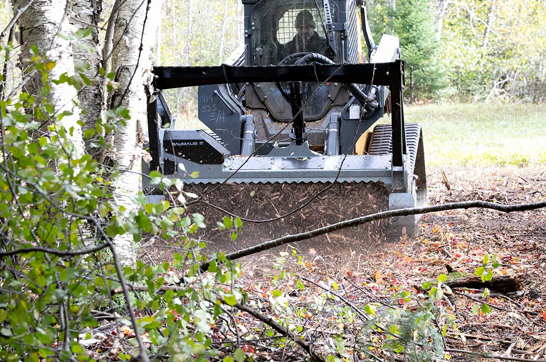 Baumalight brush mulcher directional felling hook