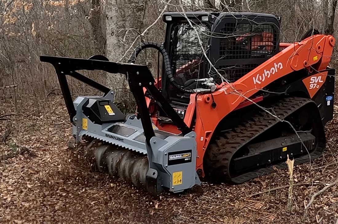 comfortably operate ms960 from skid steer
