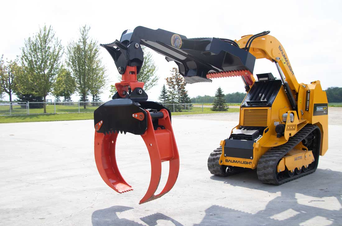 trl620d mini skidsteer with log grapple