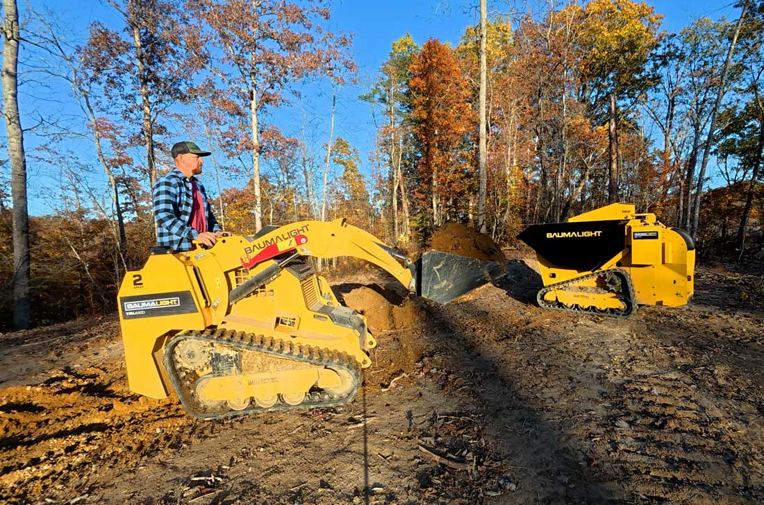 trl630d with bucket dumping mud