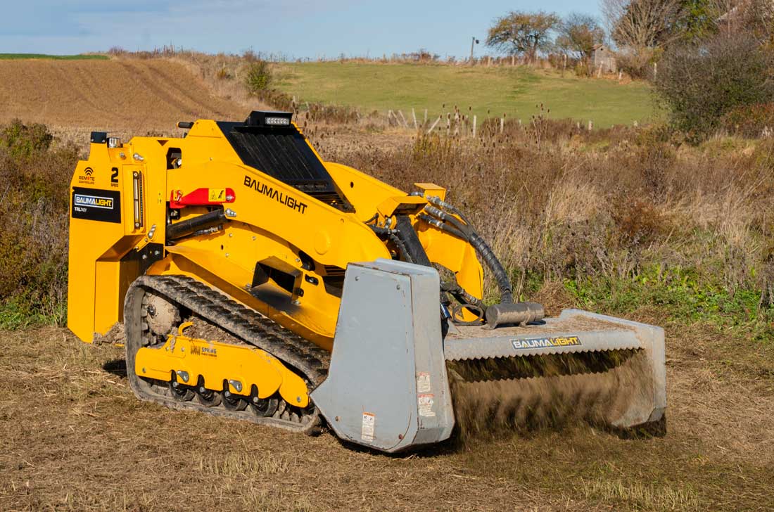 rugged design trl740y mini skidsteer