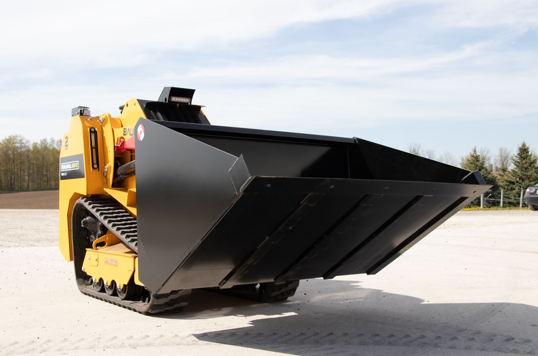 Angled view of the Mini High Volume Mini Bucket