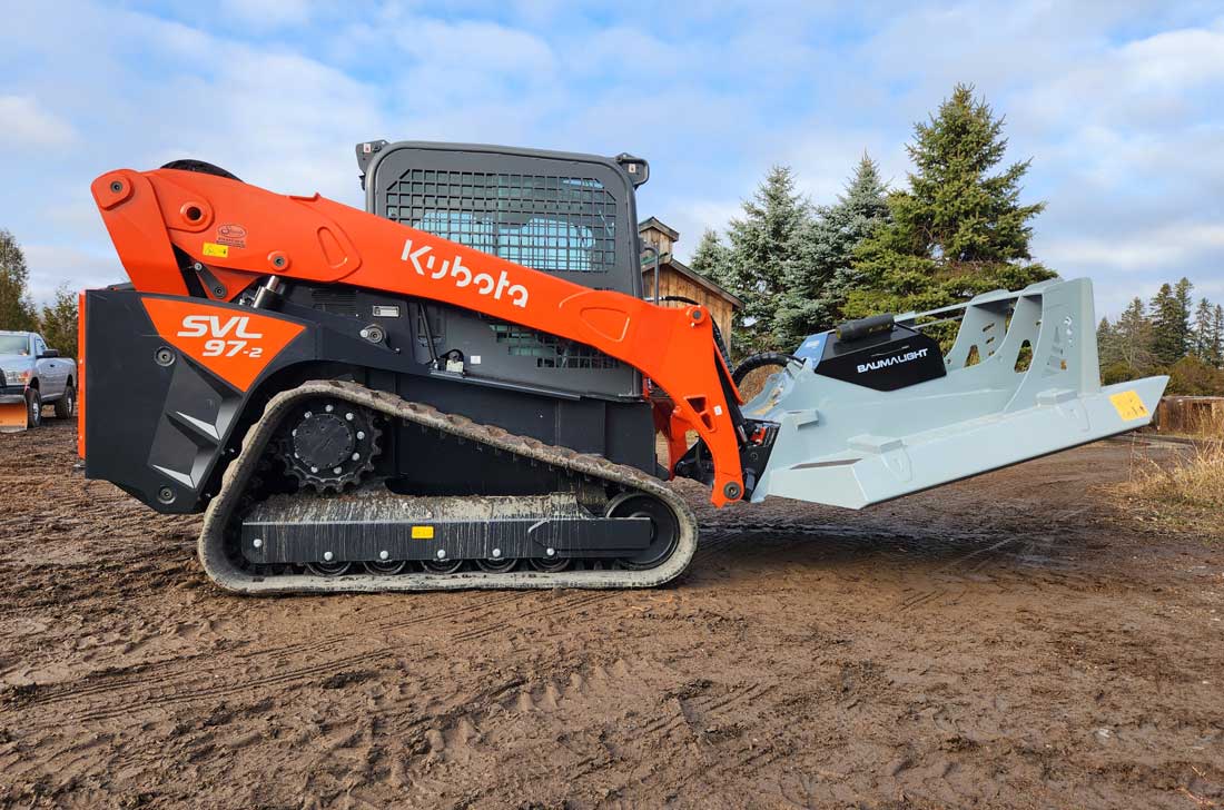 Kubota SVL97-2 with CF772 cutter