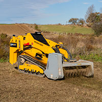 rugged design trl740y mini skidsteer