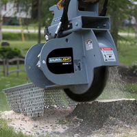 GXM550 stump grinder in action