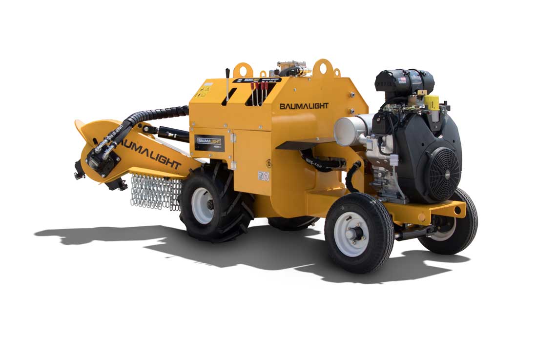 Engine powered self propelled stump grinder