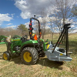 DPH532 3-Point Hitch Tree Saw with 30” Cutting disc