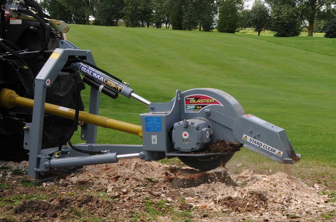 Power take off stump grinder 3P24 with tractor